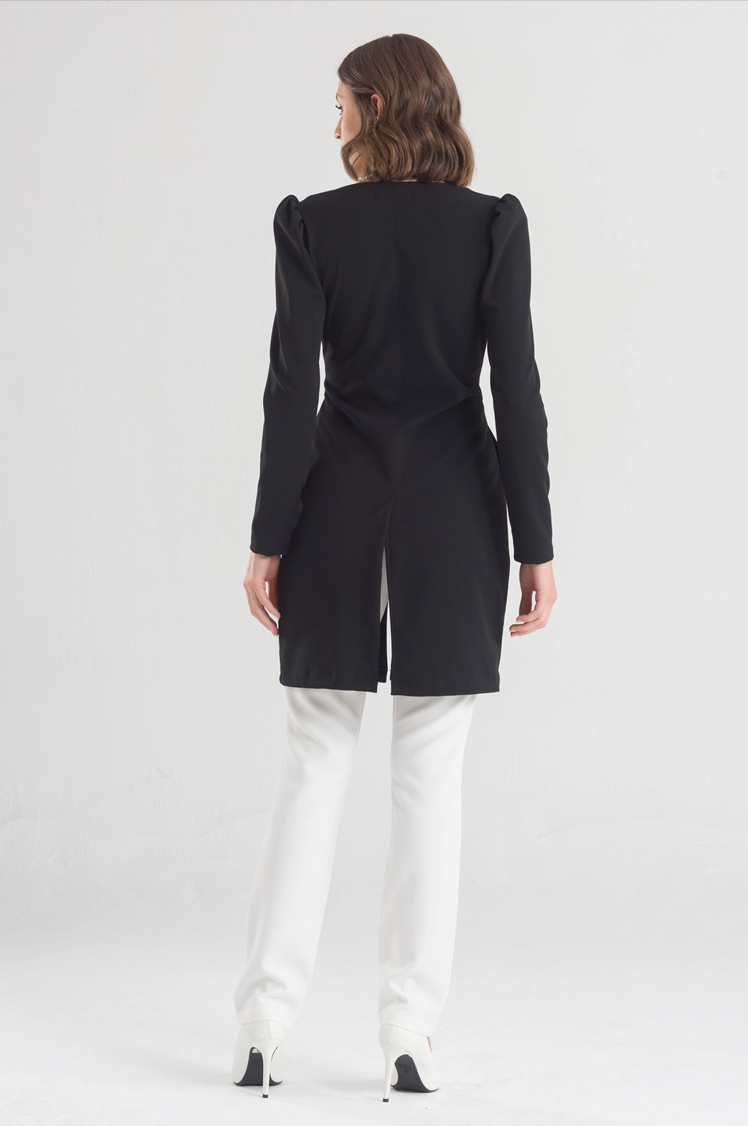 Woman's Hollywood Black Lab Coat